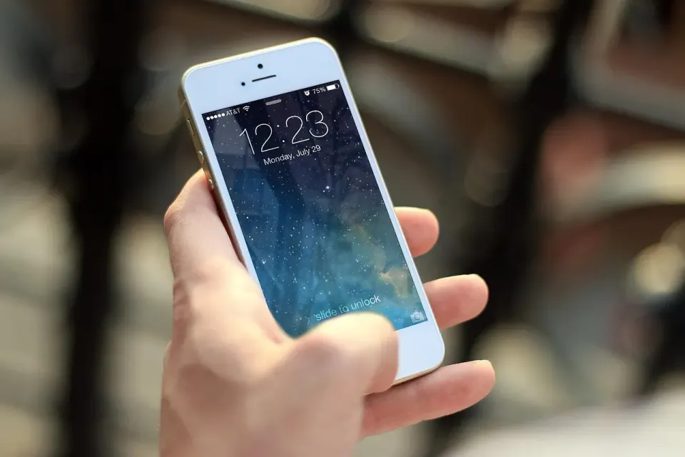 iphone, smartphone, apps, apple inc